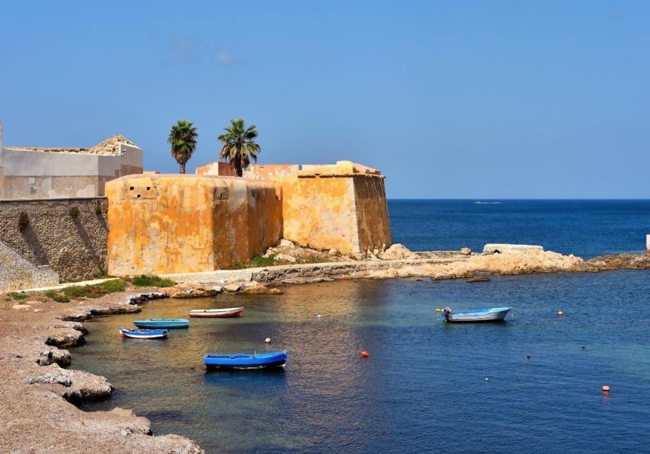 Villa Andrea Vivi Loasi Di Tranquillita Trapani Bagian luar foto